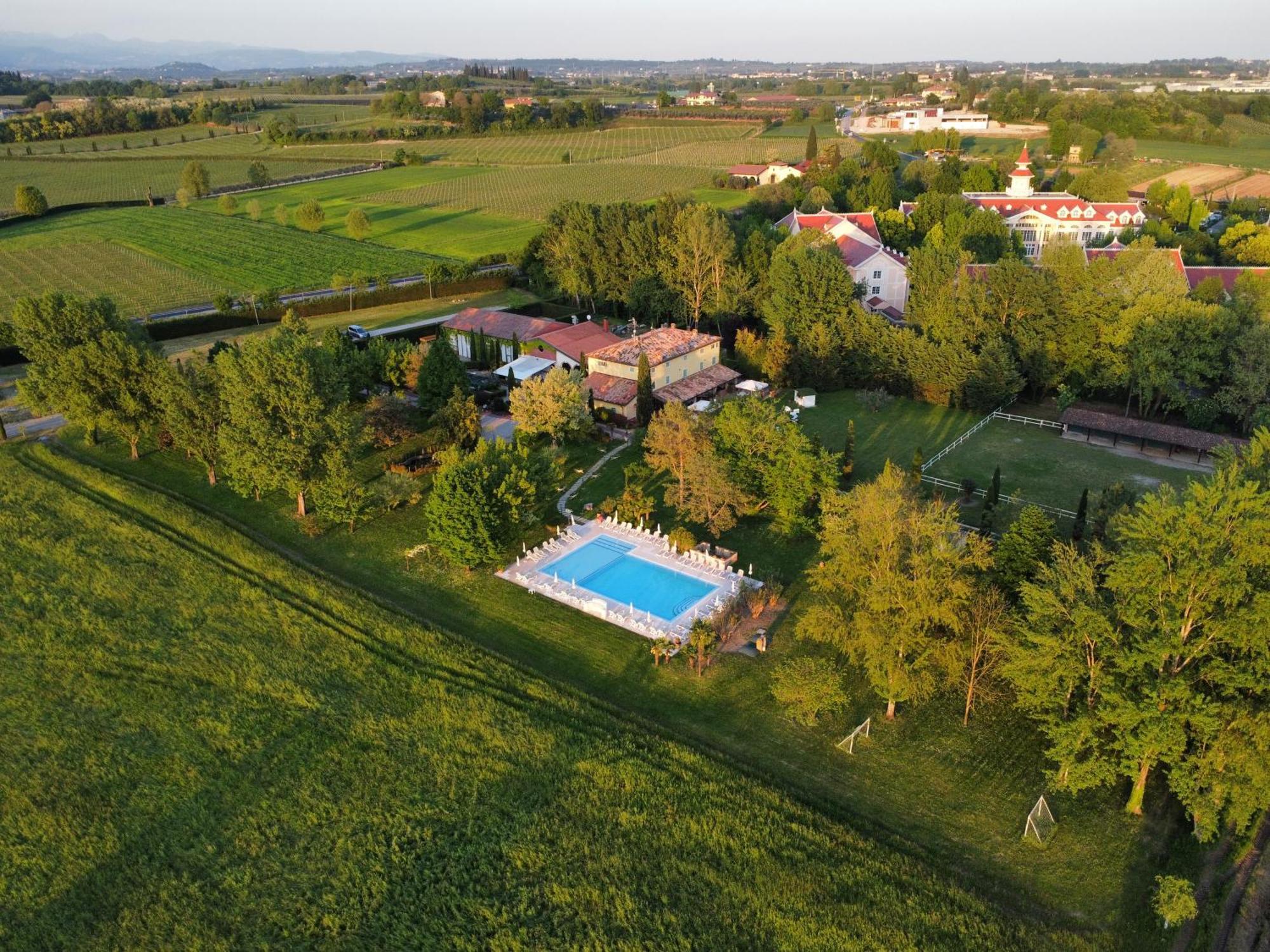 Agriturismo Le Fornase Castelnuovo del Garda Exterior foto